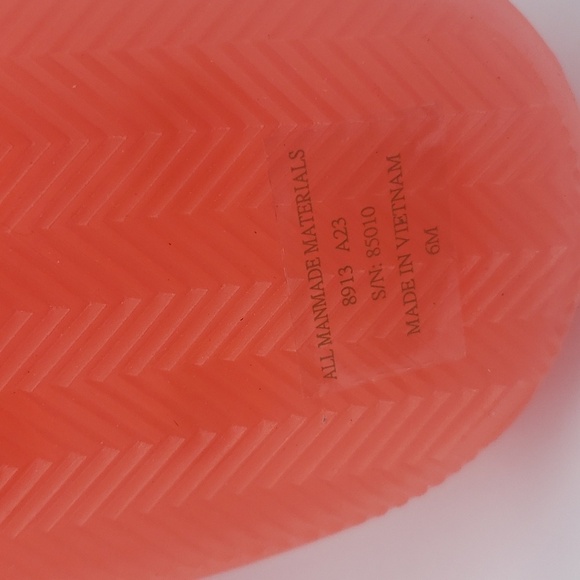 575- Tory Burch Bubble Jelly Slides Women's Sandals Size 6 B NWT - Picture 8 of 10